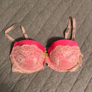 Victoria’s Secret bra
